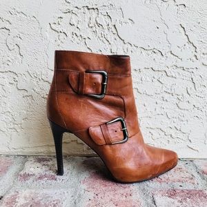 Donald J. Pliner Camel Leather Boots/Booties